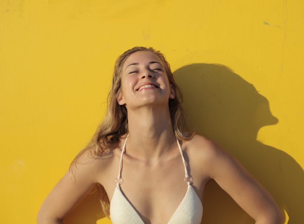 WHITE SWIMWEAR