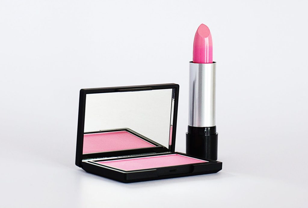 PINK LIPSTICK MIRROR