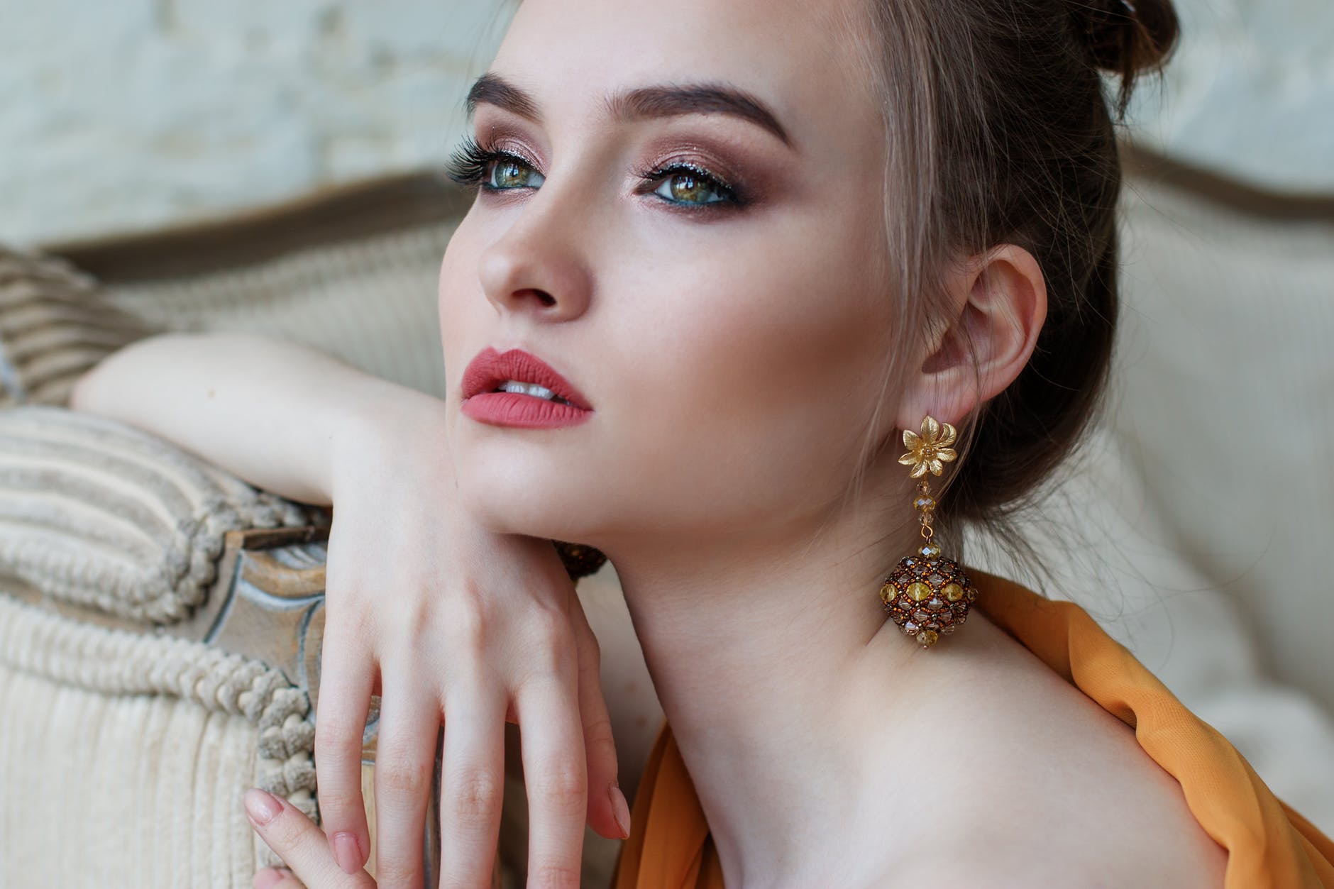 BEUTIFUL EYES