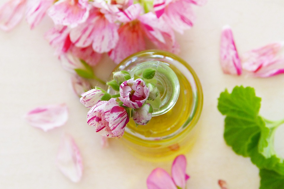 OILIVE OIL AND ROSES